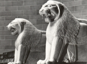 City Hall's Art Deco lions - photograph taken from the City Hall's website